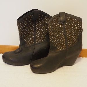 Jeffrey Campbell studded corral platform booties (9.5)